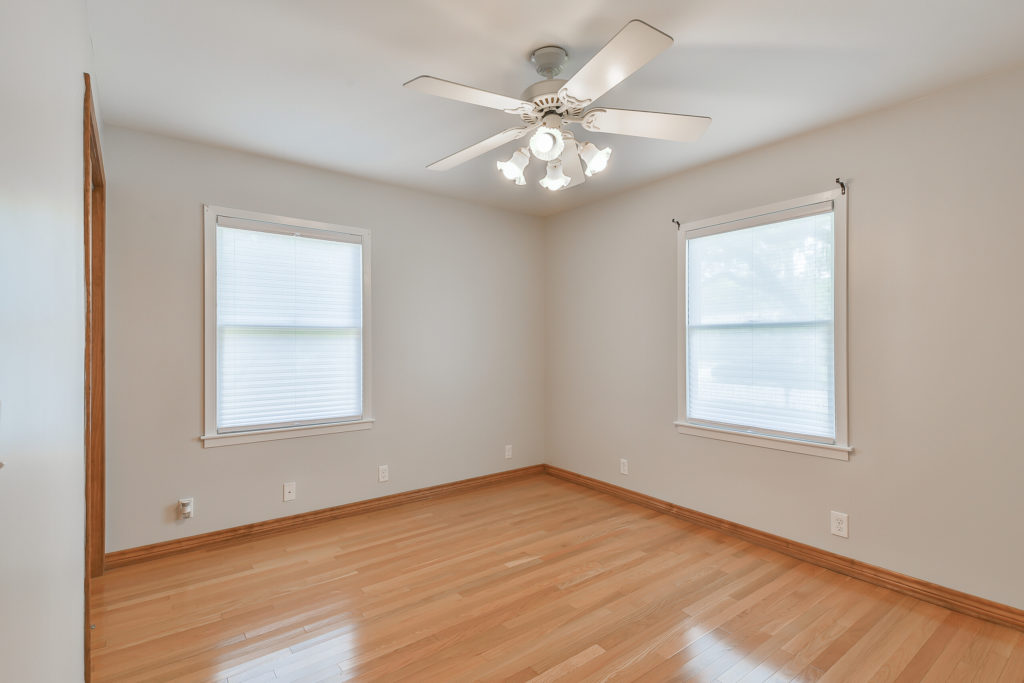 Front guest bedroom